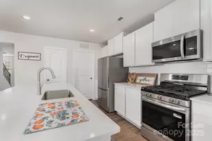 150 Mountain Brg Wy, Statesville, NC 28625 - Photo 2