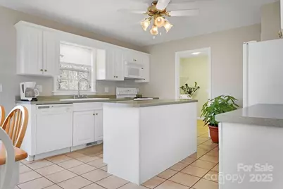 43 Redden Road, Hendersonville, NC 28739 - Photo 12