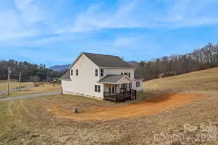 343 Rocky Lane Rd, Clyde, NC 28721 - Photo 34