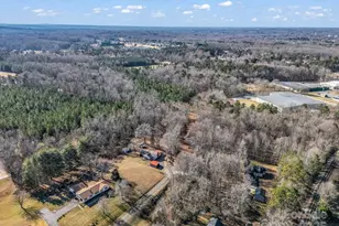 2072 Dean Ln, Lincolnton, NC 28092 - Photo 32