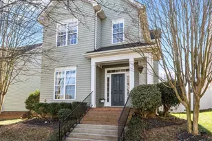 132 E Morehouse Ave, Mooresville, NC 28117 - Photo 2