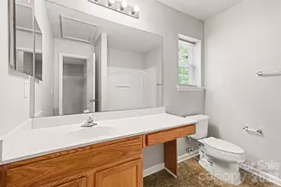 3201 Blythe Ridge Ct, Charlotte, NC 28213 - Photo 22