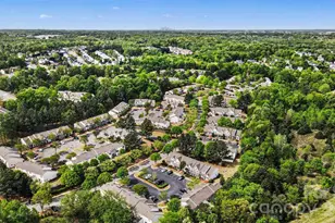 3201 Blythe Ridge Ct, Charlotte, NC 28213 - Photo 32