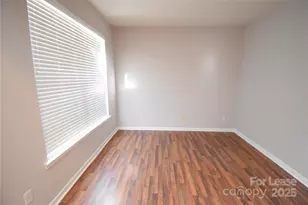 6827 Braddock Ln, Charlotte, NC 28277 - Photo 6