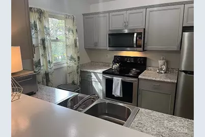 127 Riverview Drive, Asheville, NC 28806 - Photo 8