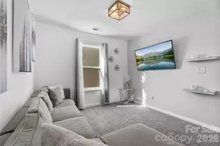 3735 Ernie Dr, Charlotte, NC 28269 - Photo 18