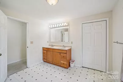 511 Oak Grove Road, Flat Rock, NC 28731 - Photo 20