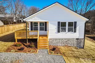 36 Harkins Ave, Canton, NC 28716 - Photo 4