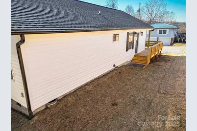 36 Harkins Avenue, Canton, NC 28716 - Photo 6