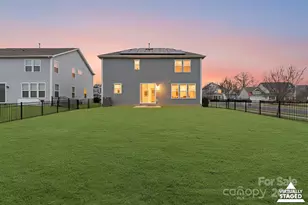 2014 Paddington Dr, Indian Trail, NC 28079 - Photo 2