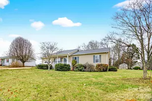 4 Plaza Dr, Granite Falls, NC 28630 - Photo 26