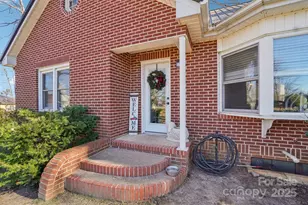 2510 Old Spartanburg Rd, East Flat Rock, NC 28726 - Photo 6