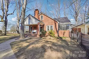 2510 Old Spartanburg Rd, East Flat Rock, NC 28726 - Photo 4