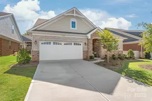 3618 Marchers Trace Dr, Charlotte, NC 28227 - Photo 1