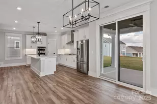 2092 Fordhill St, Rock Hill, SC 29732 - Photo 6