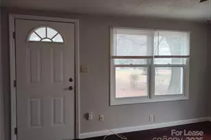 3216 Hawkins Pl, Charlotte, NC 28269 - Photo 2