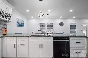 3670 9th Street Drive NE, Hickory, NC 28601 - Photo 4