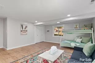 1109 S Prestonwood Dr, Hendersonville, NC 28739 - Photo 20