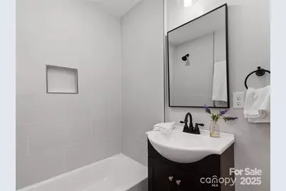 1109 S Prestonwood Drive, Hendersonville, NC 28739 - Photo 18