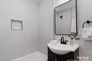 1109 S Prestonwood Dr, Hendersonville, NC 28739 - Photo 18