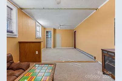 204 Sutton Avenue, Black Mountain, NC 28711 - Photo 16