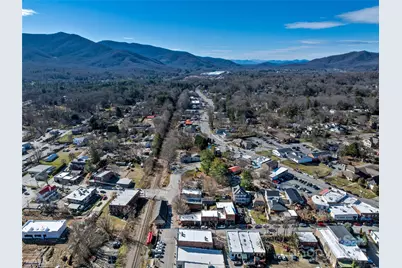 204 Sutton Avenue, Black Mountain, NC 28711 - Photo 38