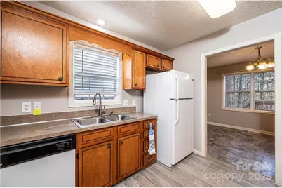 818 Gemcrest Drive NE, Conover, NC 28613 - Photo 8