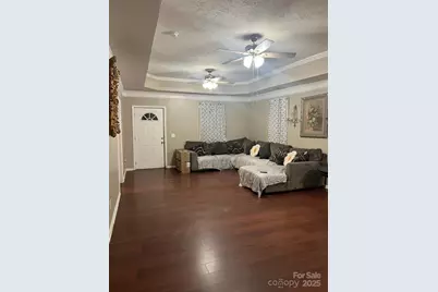 722 Live Oak Street, Shelby, NC 28150 - Photo 2