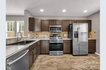 1505 Deermouse Way, Hendersonville, NC 28792 - Photo 8