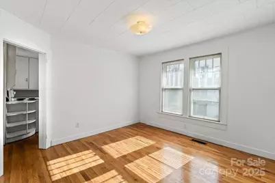 412 Wilson Street NW, Lenoir, NC 28645 - Photo 8