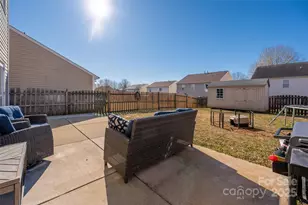 3434 Charterhall Ln, Charlotte, NC 28215 - Photo 30