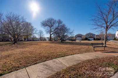 3434 Charterhall Lane, Charlotte, NC 28215 - Photo 36