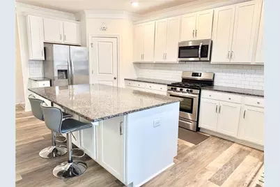 10211 Glenmere Creek Circle, Charlotte, NC 28262 - Photo 2