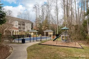 40 Foxden Dr, Fletcher, NC 28732 - Photo 28