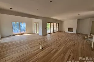4448 Halstead Dr, Charlotte, NC 28209 - Photo 6