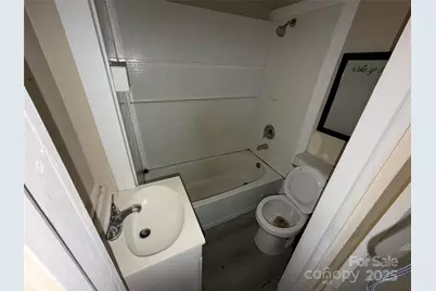 1424 W Mauney Avenue, Gastonia, NC 28052 - Photo 4