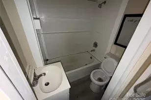 1424 W Mauney Ave, Gastonia, NC 28052 - Photo 4