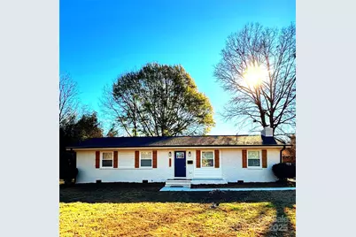 3334 Sudbury Road, Charlotte, NC 28205 - Photo 1