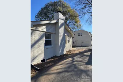 3334 Sudbury Road, Charlotte, NC 28205 - Photo 10