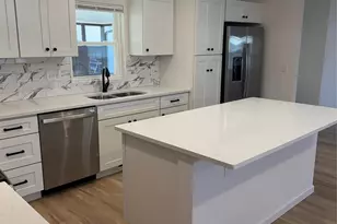 3334 Sudbury Rd, Charlotte, NC 28205 - Photo 4