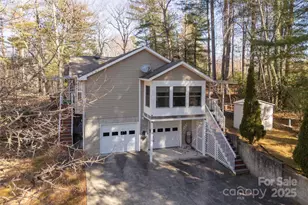 135 Reservoir Dr, Hendersonville, NC 28739 - Photo 1