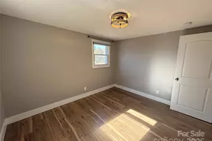 121 Tom McKinney Rd, Brevard, NC 28712 - Photo 8