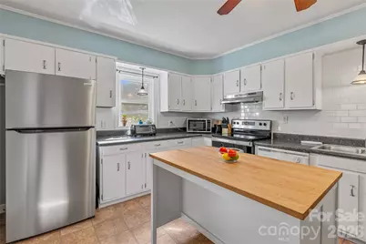 21 Ben Owenby Road, Fairview, NC 28730 - Photo 10