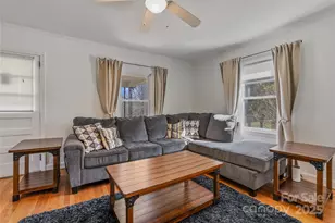 21 Ben Owenby Rd, Fairview, NC 28730 - Photo 14