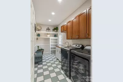 514 Whispering Hills Drive, Hendersonville, NC 28792 - Photo 16