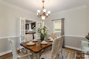 514 Whispering Hills Dr, Hendersonville, NC 28792 - Photo 8