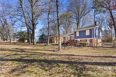 2418 Vista Drive, Charlotte, NC 28212 - Photo 2