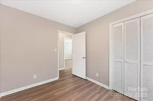 2418 Vista Dr, Charlotte, NC 28212 - Photo 26