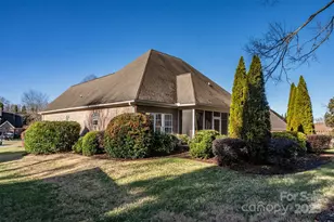 1305 Wrenwood Ct, Salisbury, NC 28146 - Photo 4