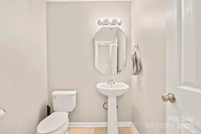 9404 Quilting Bee Lane, Charlotte, NC 28216 - Photo 6